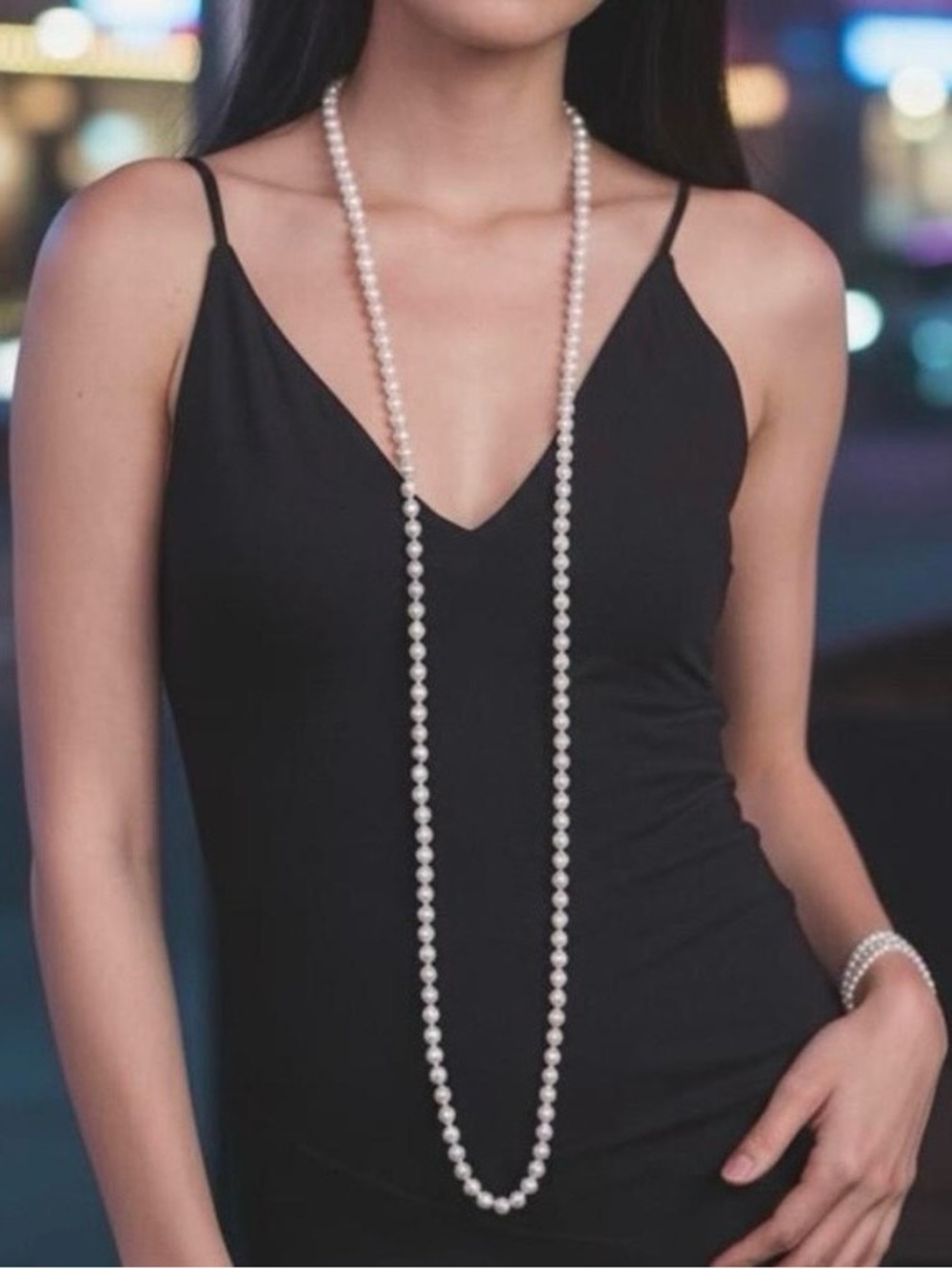 Classic White Pearl
Necklace - Opera Length